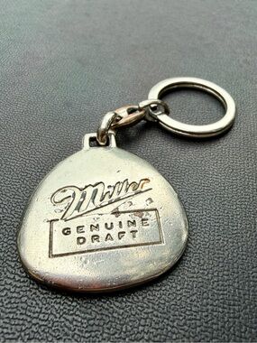 Vintage Miller Genuine Draft Metal Keychain Beer Advertising